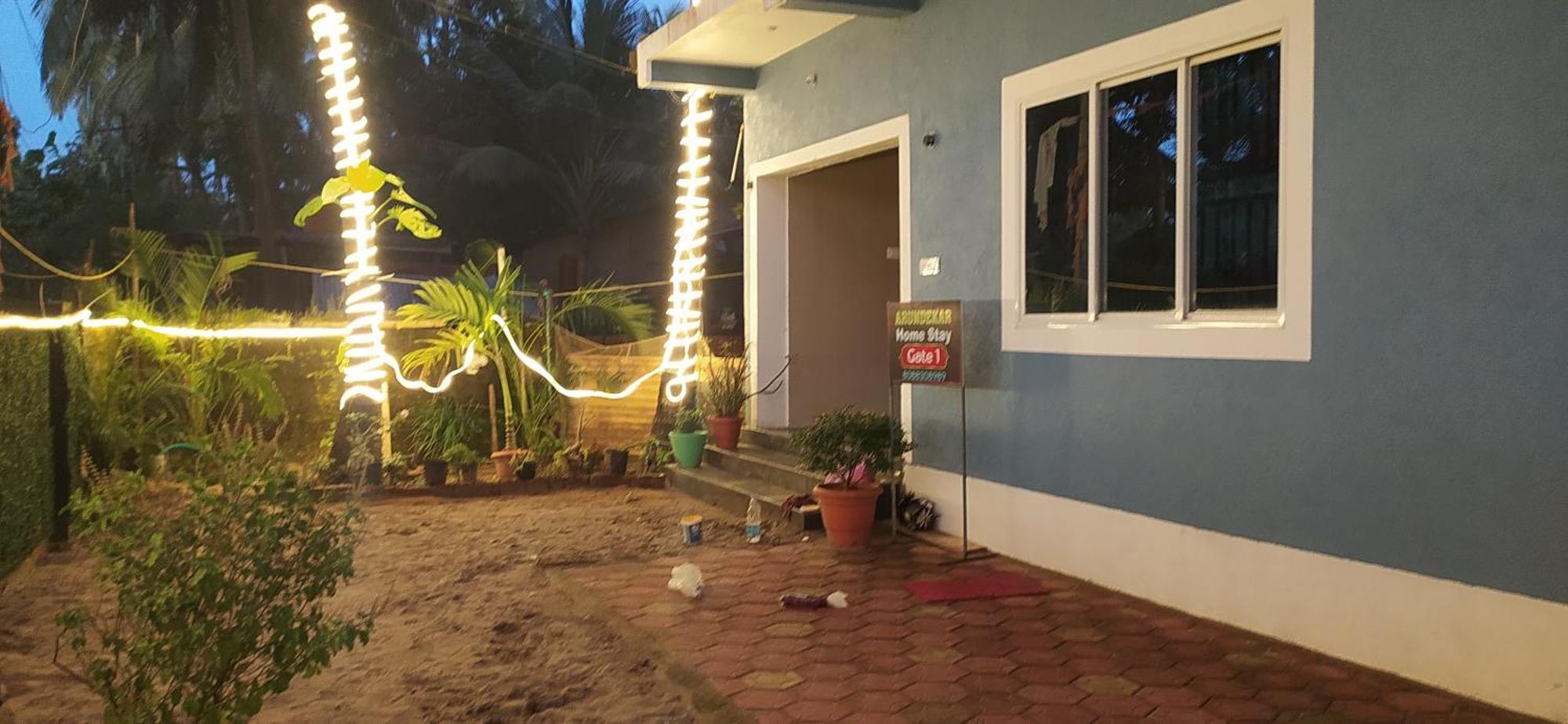 Ratnakar Arundekar Home Stay In Beach Side Ac Room Gokarna  Kültér fotó